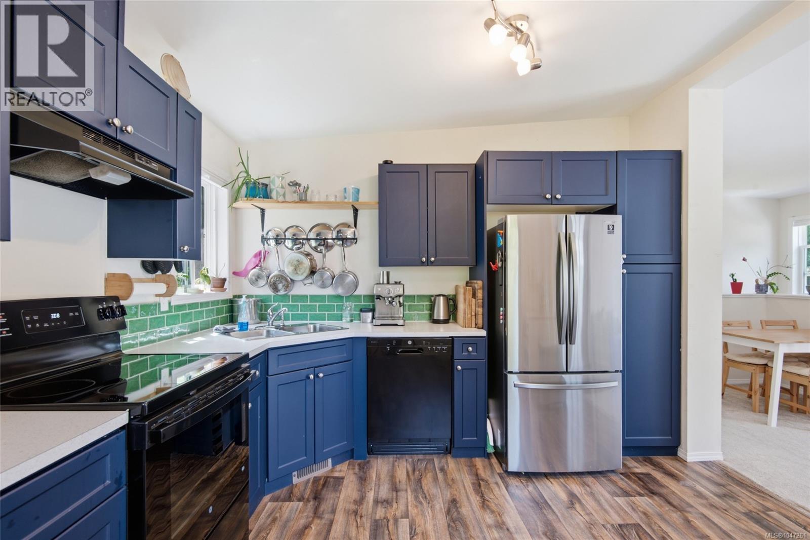 6379 Smith Rd, Port Alberni
