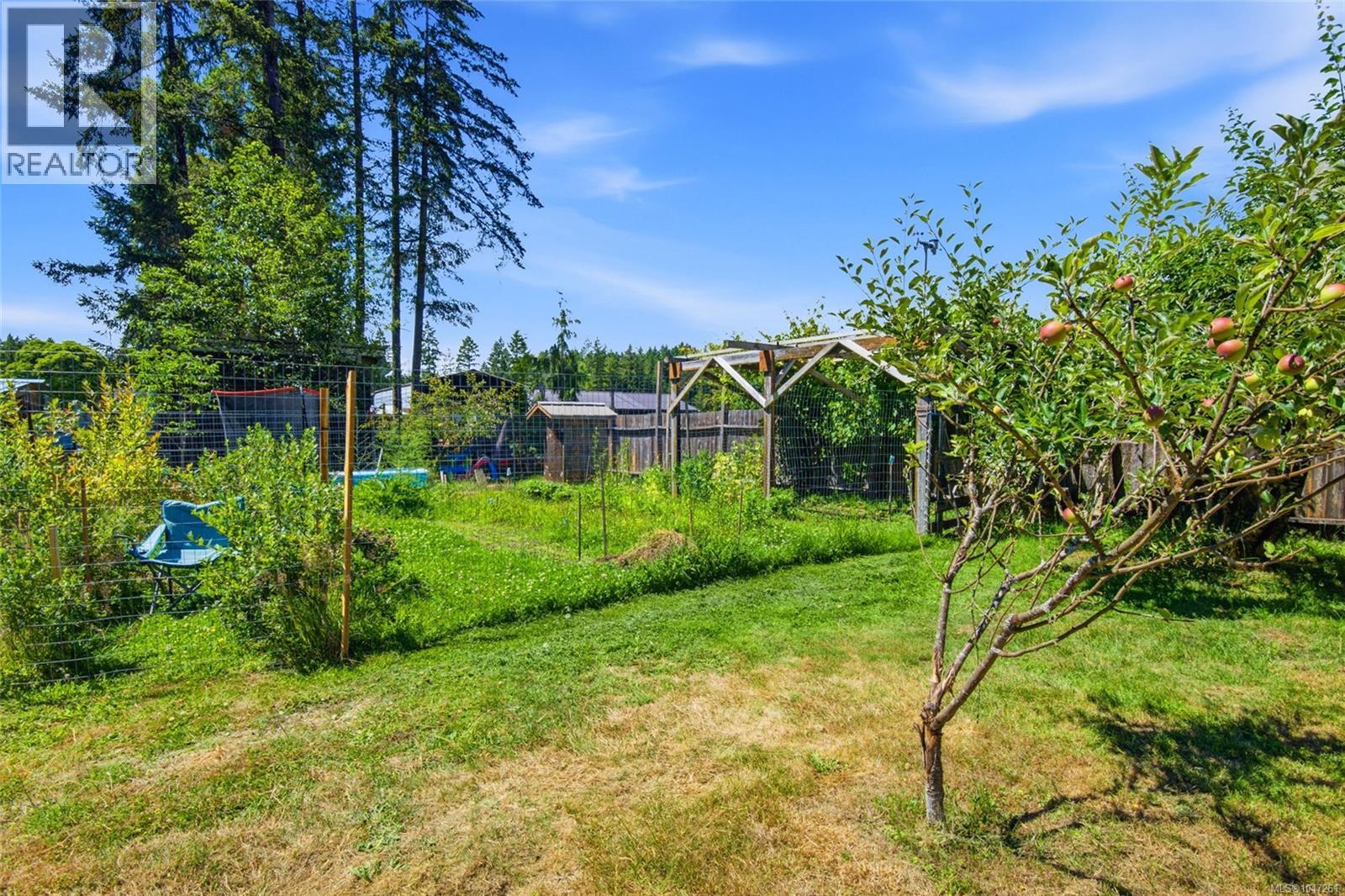 6379 Smith Rd, Port Alberni
