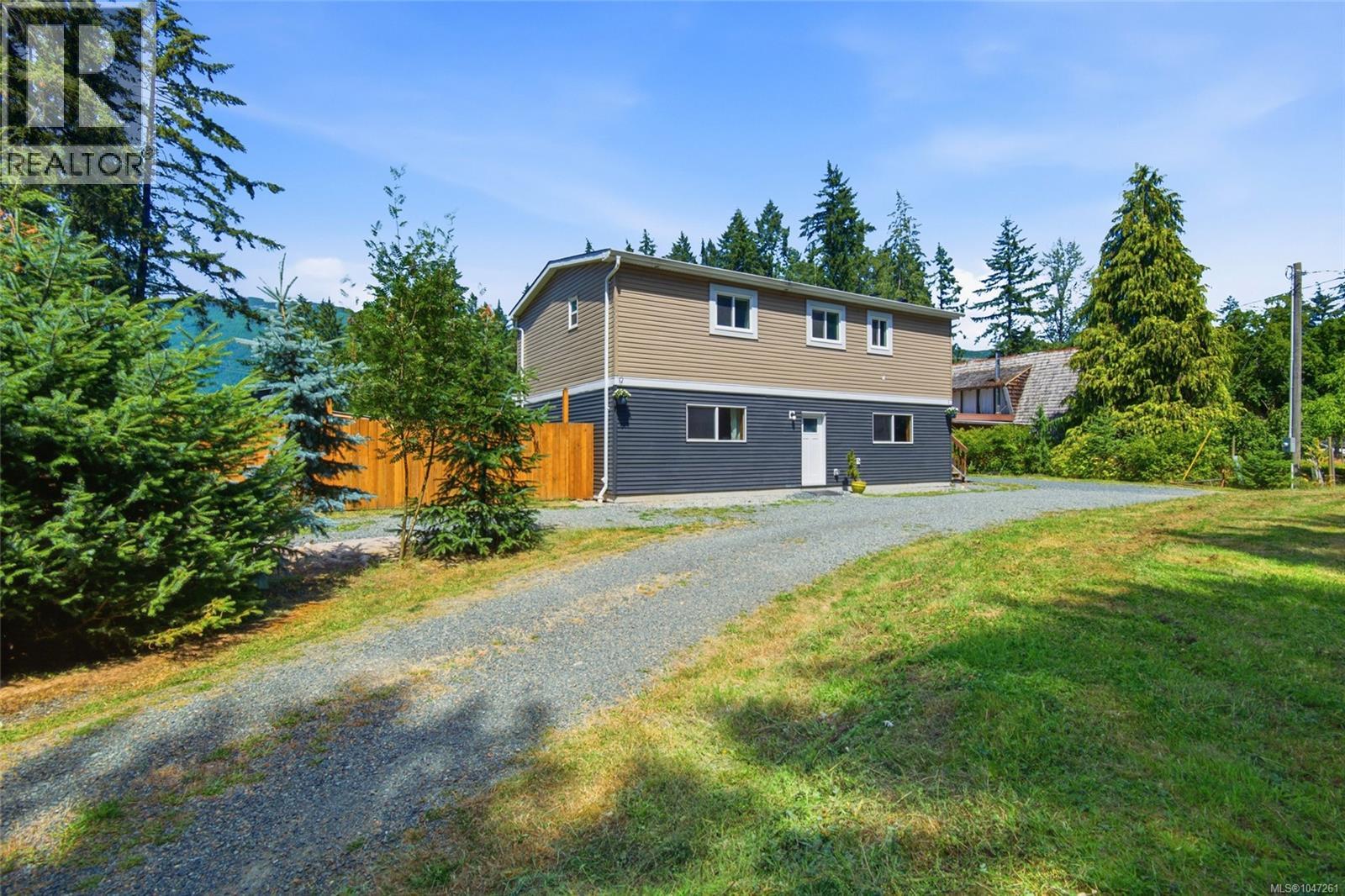 6379 Smith Rd, Port Alberni