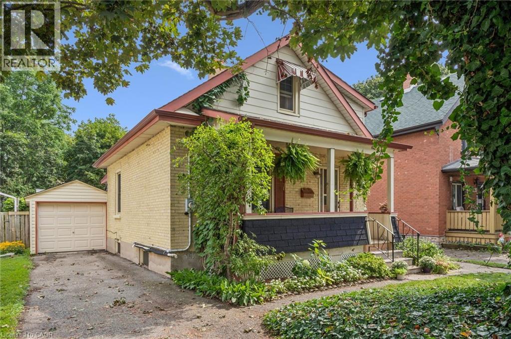 153 HEWAT Street - 2