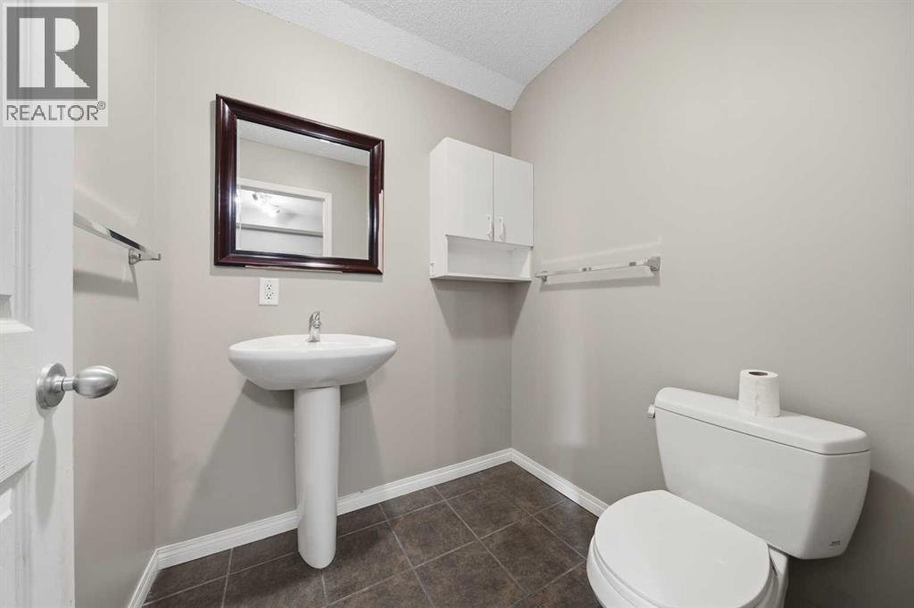 142 Arbour Meadows Close NW - 13