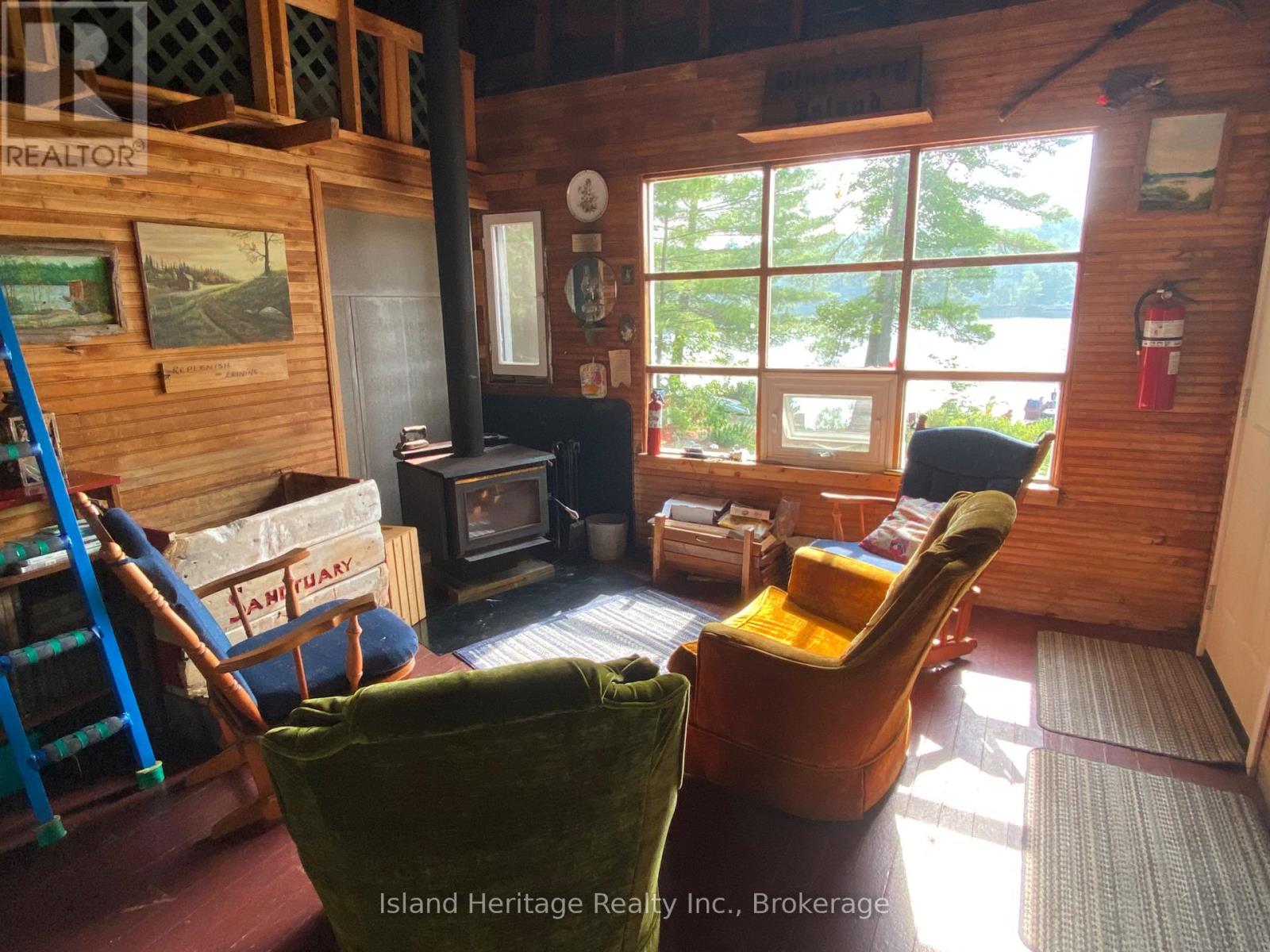 2 TROUT LAKE ISLAND - 37