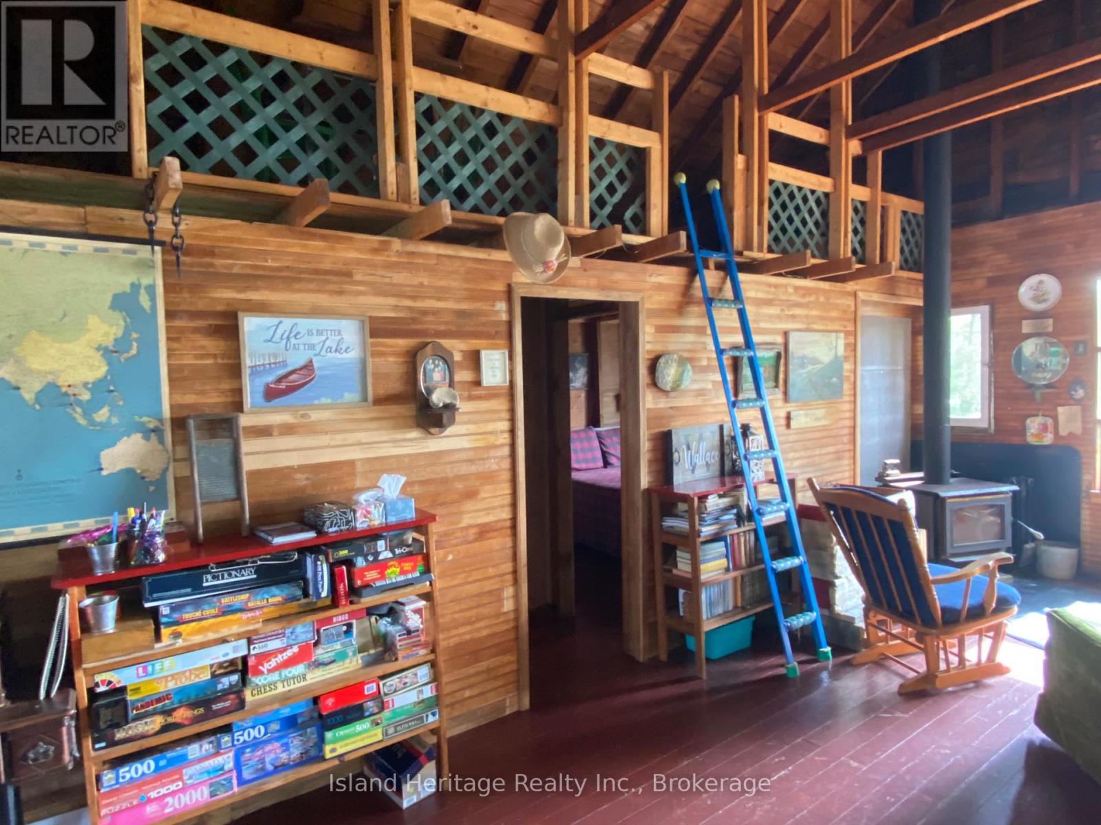 2 TROUT LAKE ISLAND - 38