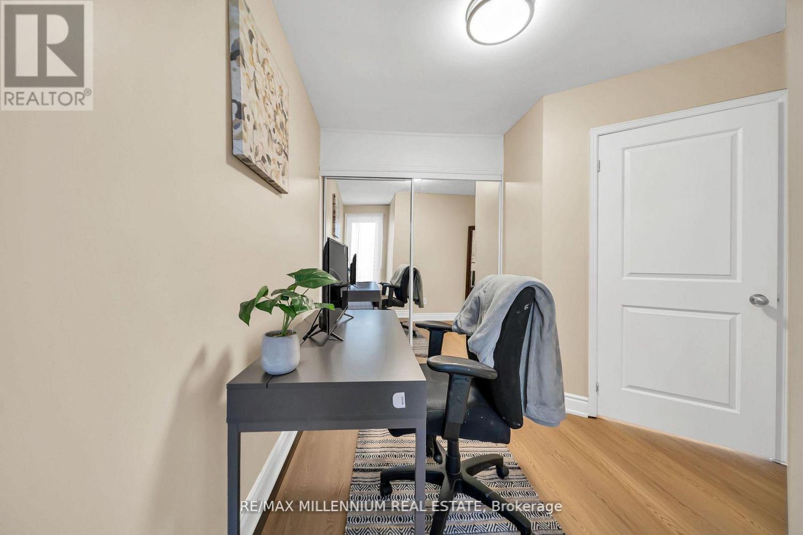62 CUMBERLAND LANE - Image 32