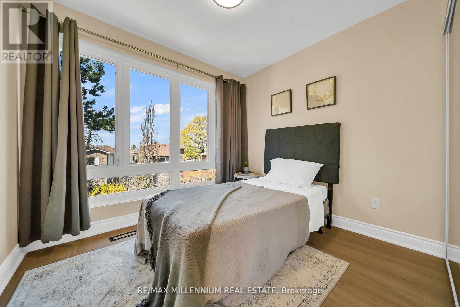 62 CUMBERLAND LANE - Image 33