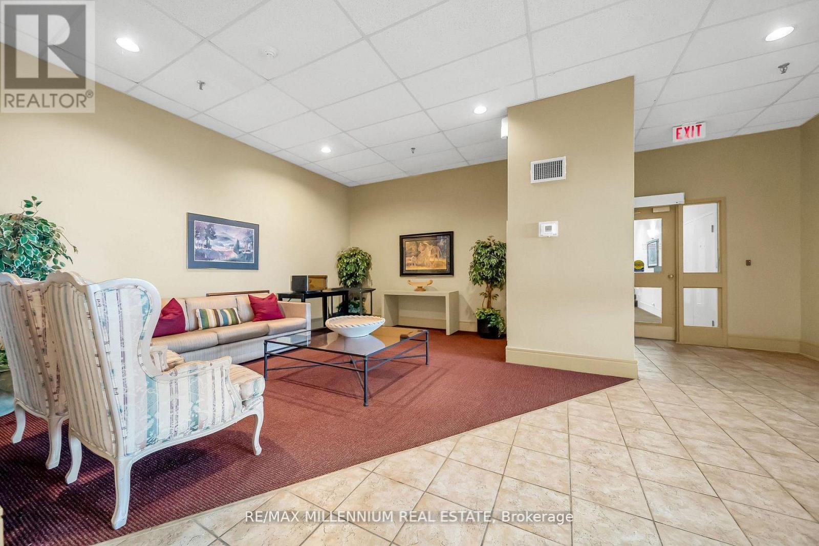 62 CUMBERLAND LANE - Image 38