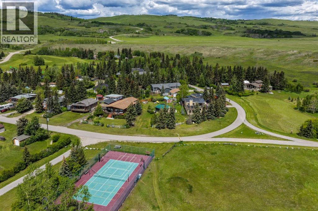 405 Ghost Lake Village - Image 4