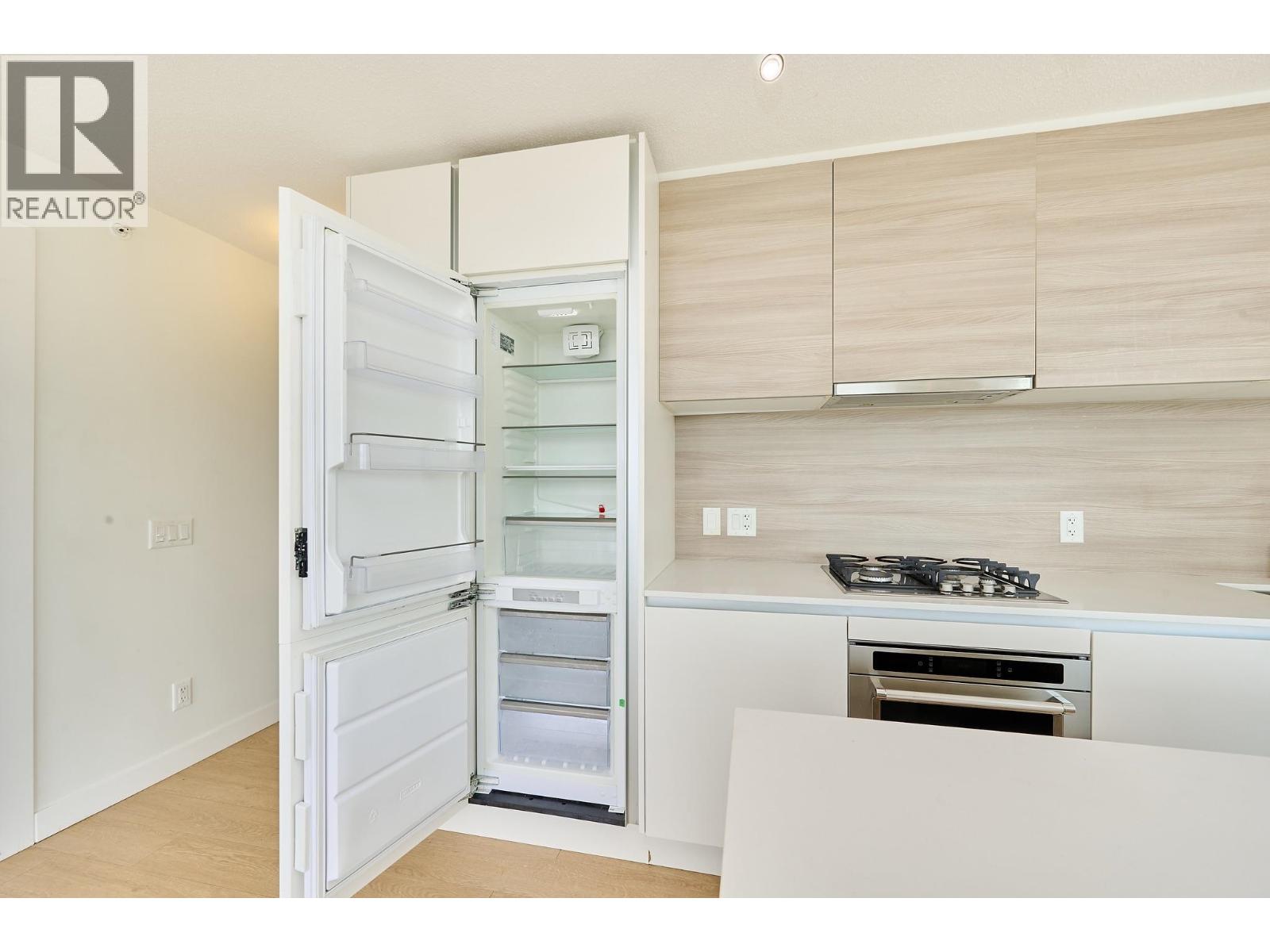 1911 908 QUAYSIDE DRIVE, New Westminster