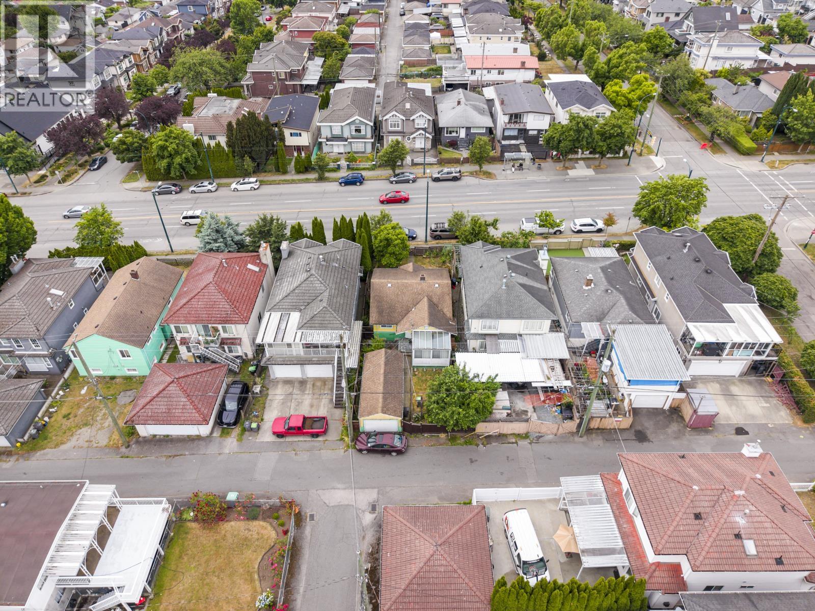 7544 MAIN STREET, Vancouver