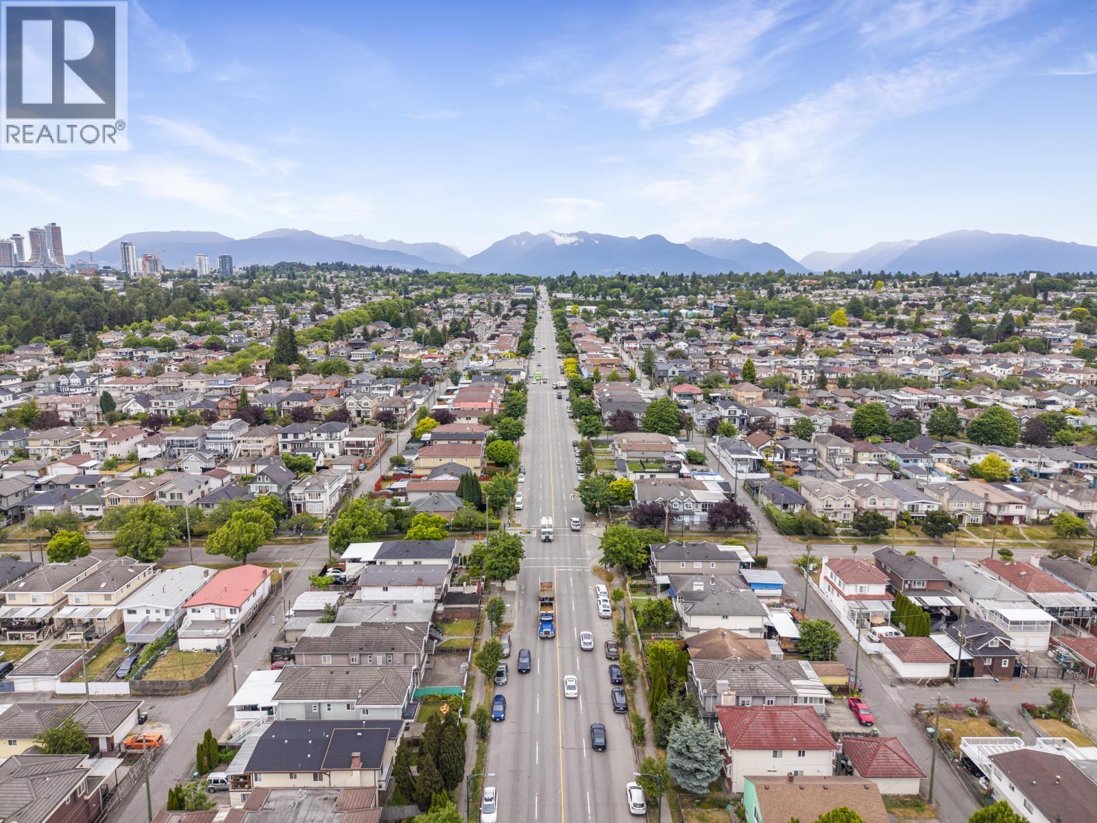 7544 MAIN STREET, Vancouver