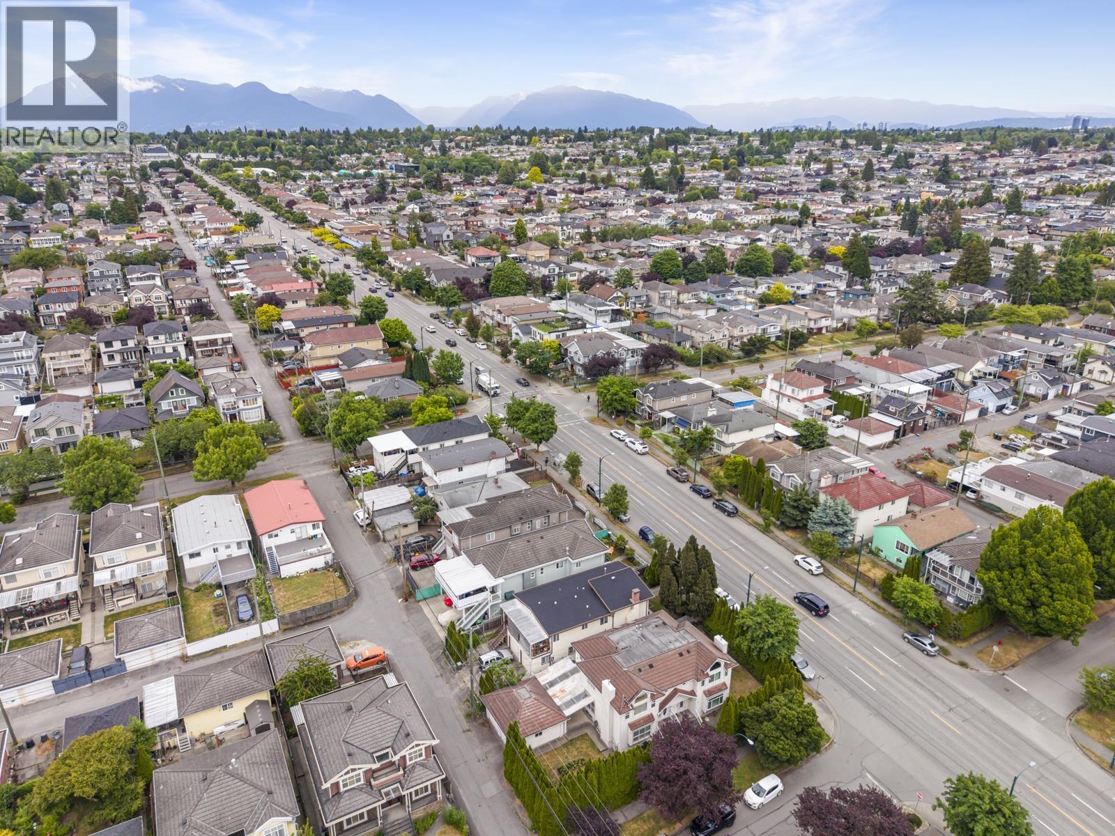 7544 MAIN STREET, Vancouver