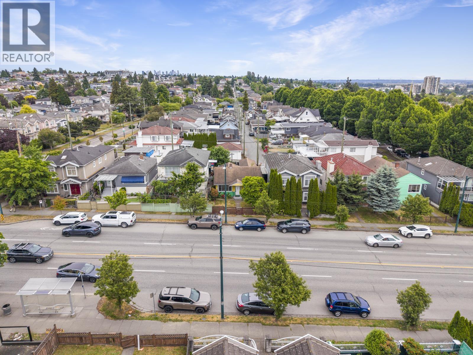 7544 MAIN STREET, Vancouver