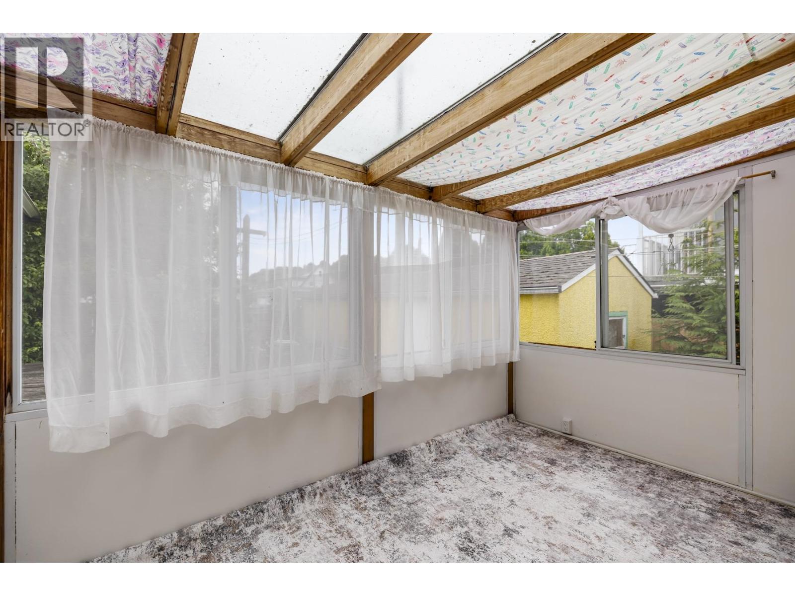 7544 MAIN STREET, Vancouver