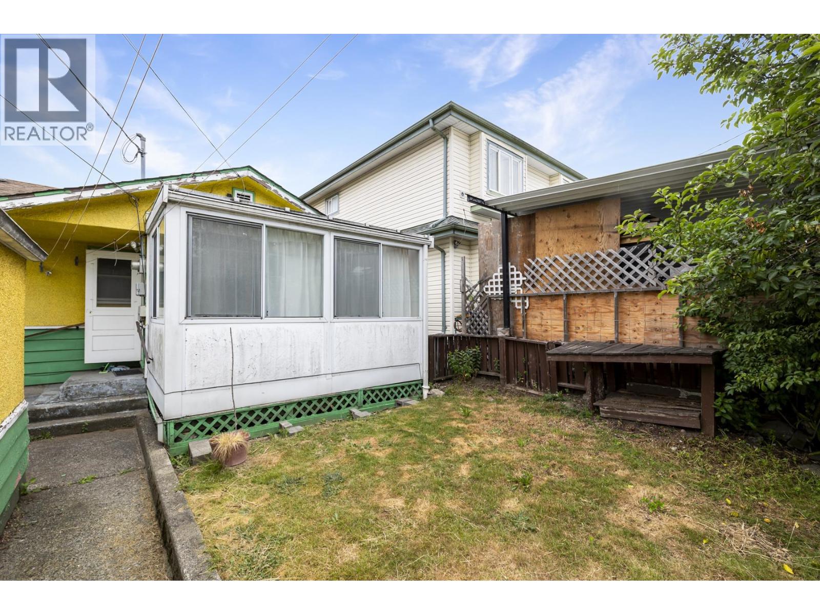 7544 MAIN STREET, Vancouver