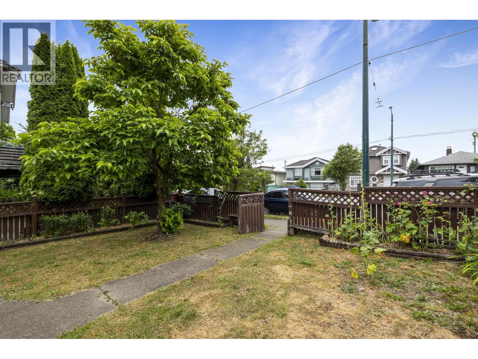 7544 MAIN STREET, Vancouver