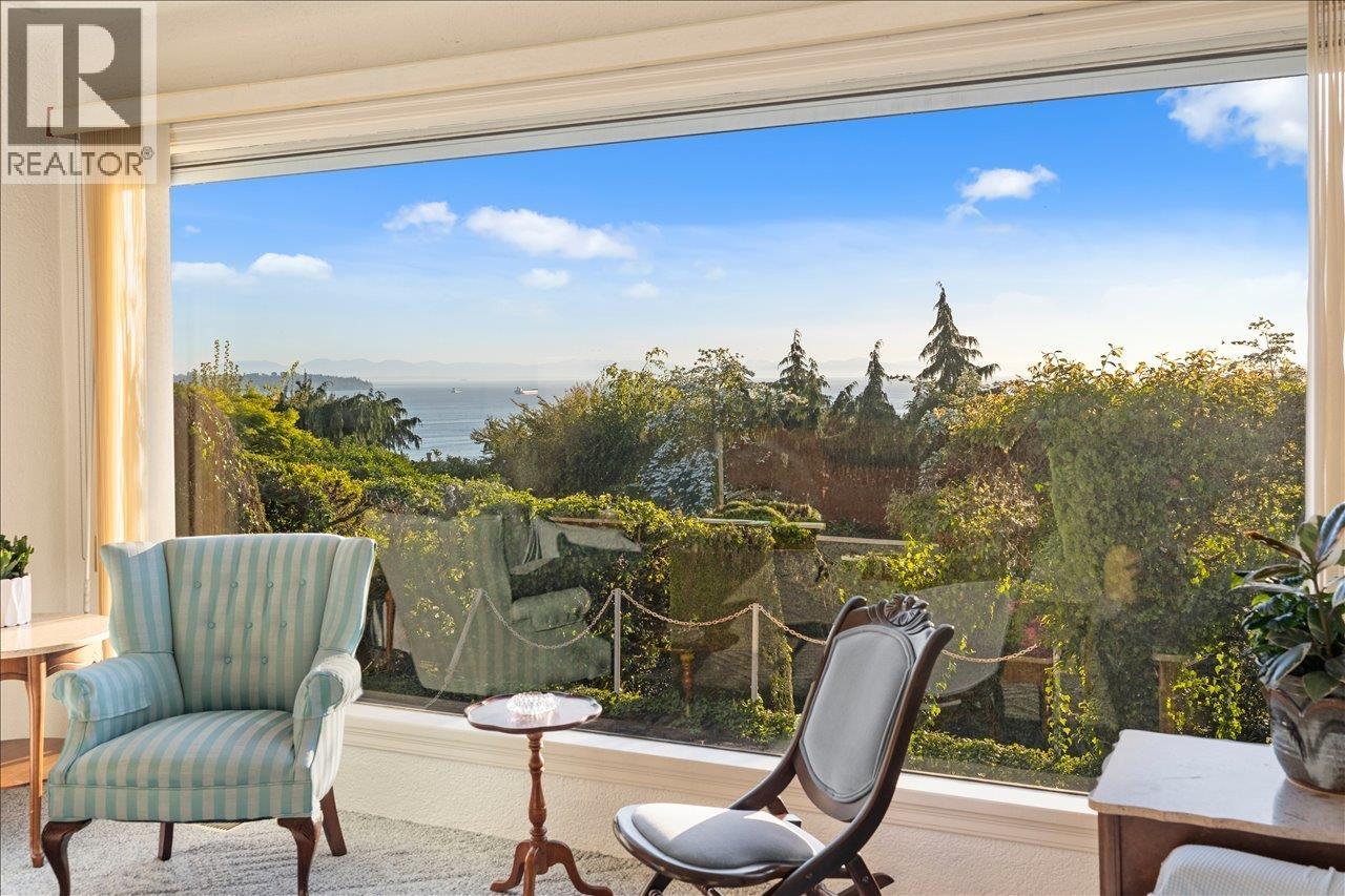 982 BRAESIDE STREET, West Vancouver