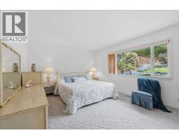 982 Braeside Street, West Vancouver, BC V7T2K8 Photo 25