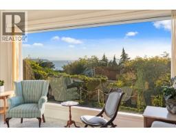 982 Braeside Street, West Vancouver, BC V7T2K8 Photo 7