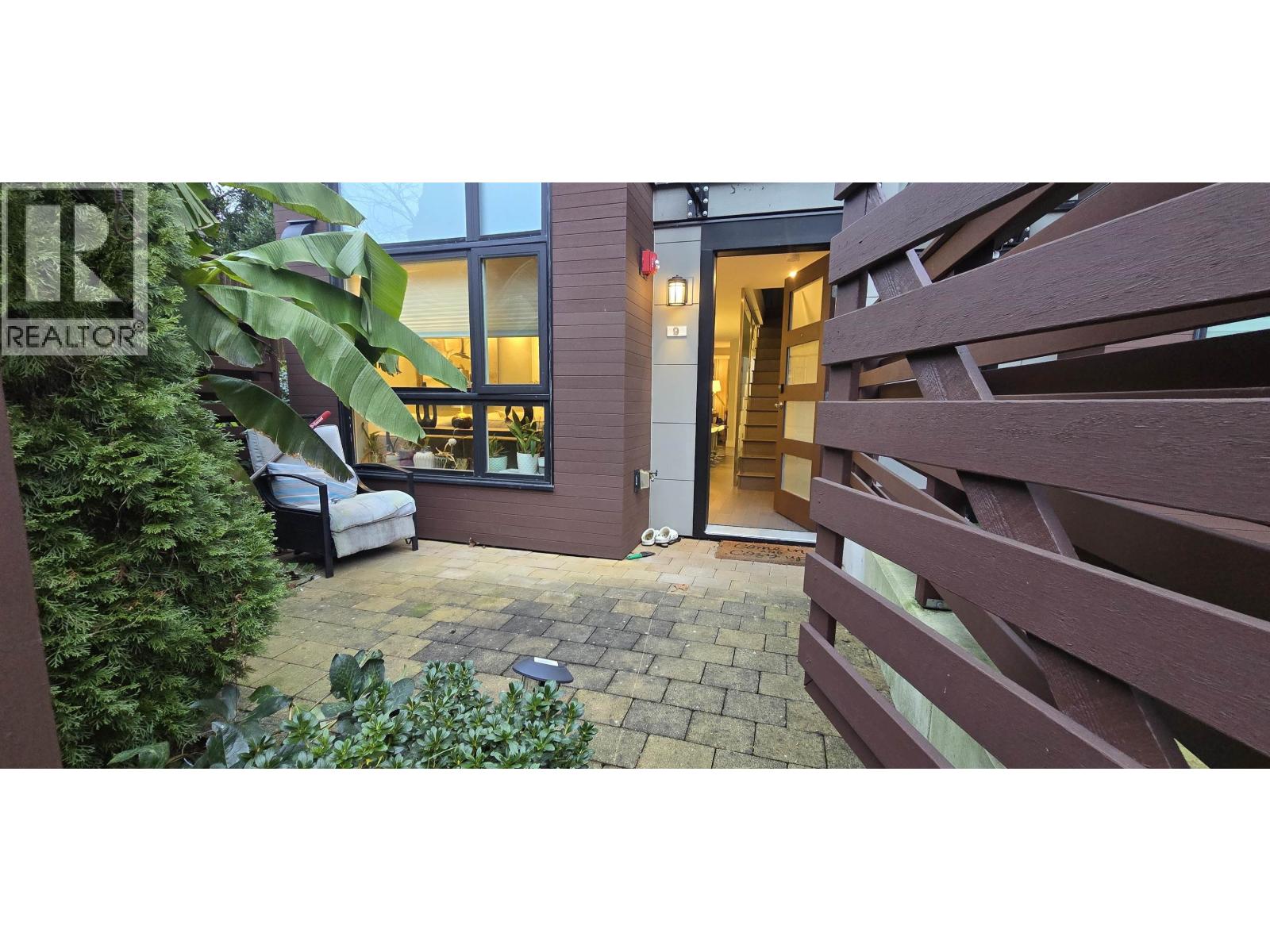 9 2358 WESTERN AVENUE, North Vancouver