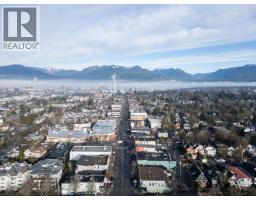 1718 Commercial Drive, Vancouver, BC V5N4A3 Photo 8