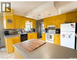 Bedroom - 48 Dunfield Crescent, Meadow Lake, SK S9X1C4 Photo 6