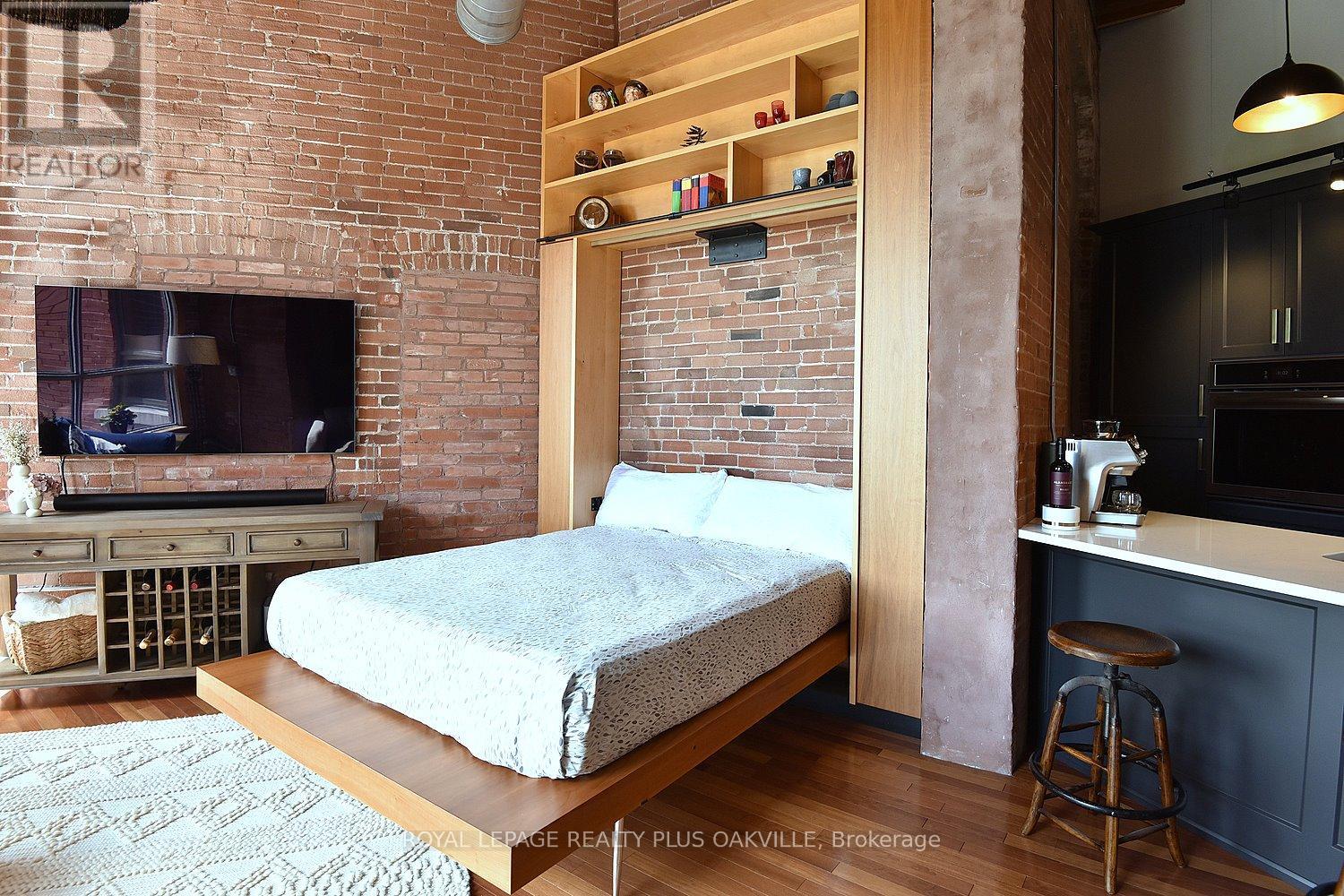 #310 26 ONTARIO STREET - Image 19