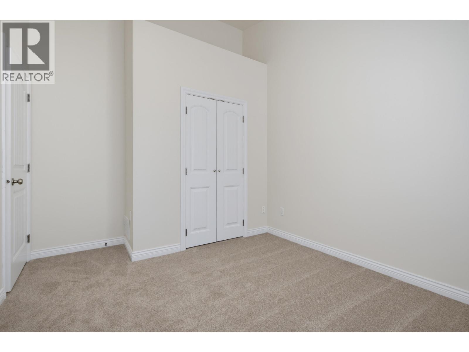 11335 CREEKSIDE STREET, Maple Ridge