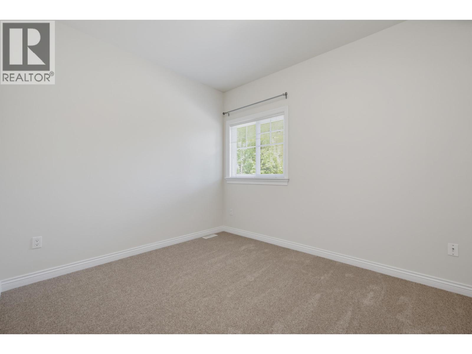 11335 CREEKSIDE STREET, Maple Ridge