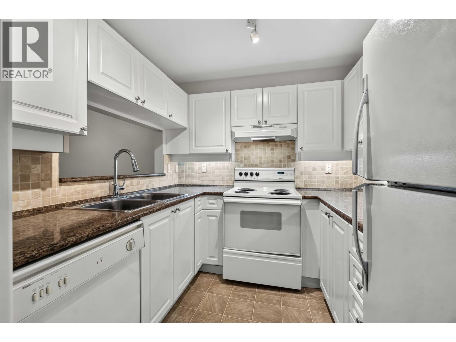 110 2231 WELCHER AVENUE, Port Coquitlam