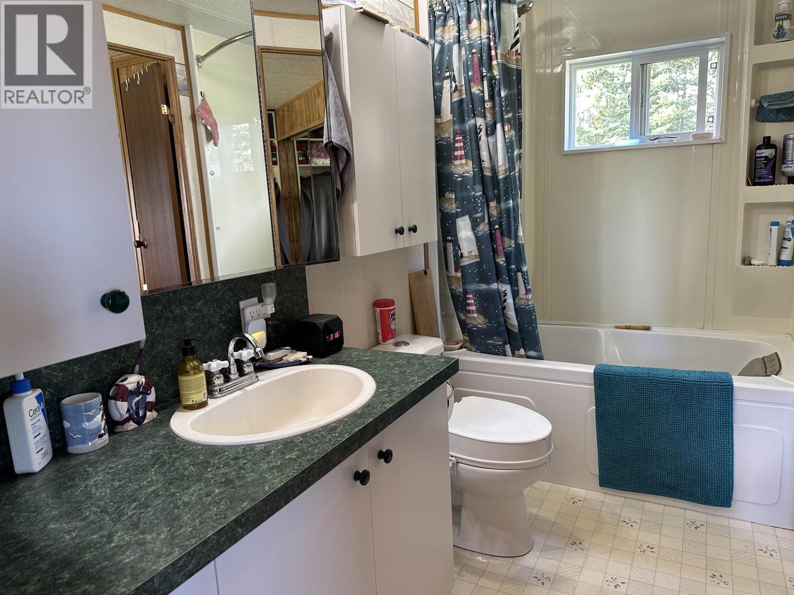 13354 PARK FRONTAGE ROAD, Charlie Lake