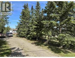 13354 Park Frontage Road, Charlie Lake, BC V1G8G4 Photo 18