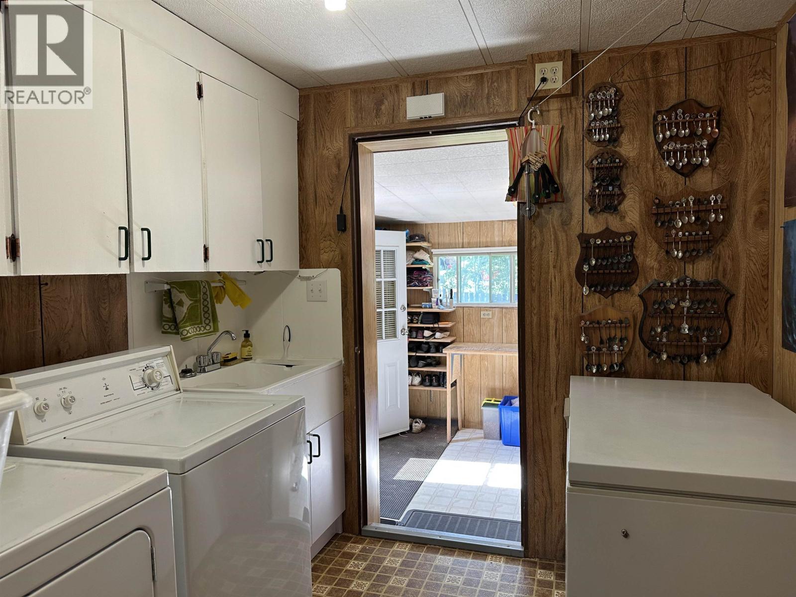 13354 PARK FRONTAGE ROAD, Charlie Lake