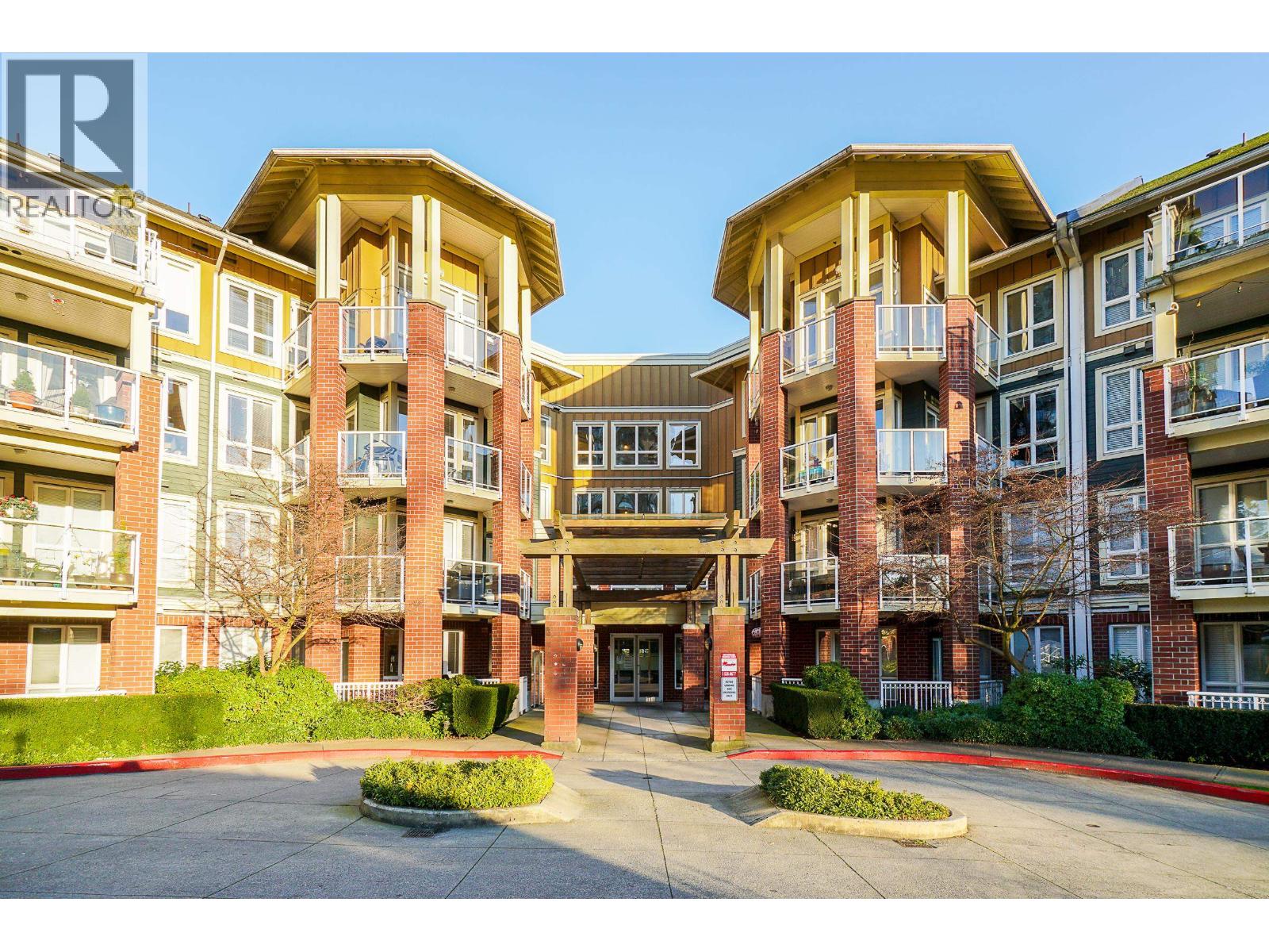 407 14 E ROYAL AVENUE, New Westminster