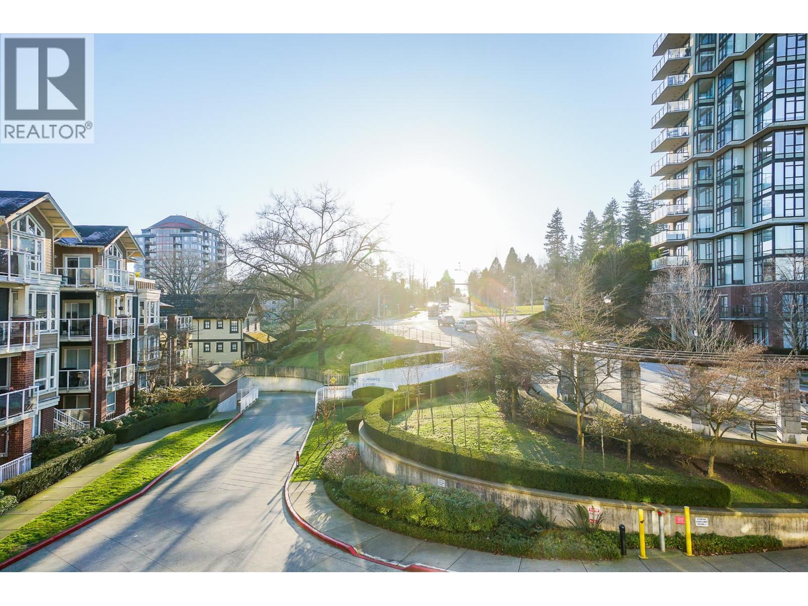 407 14 E ROYAL AVENUE, New Westminster