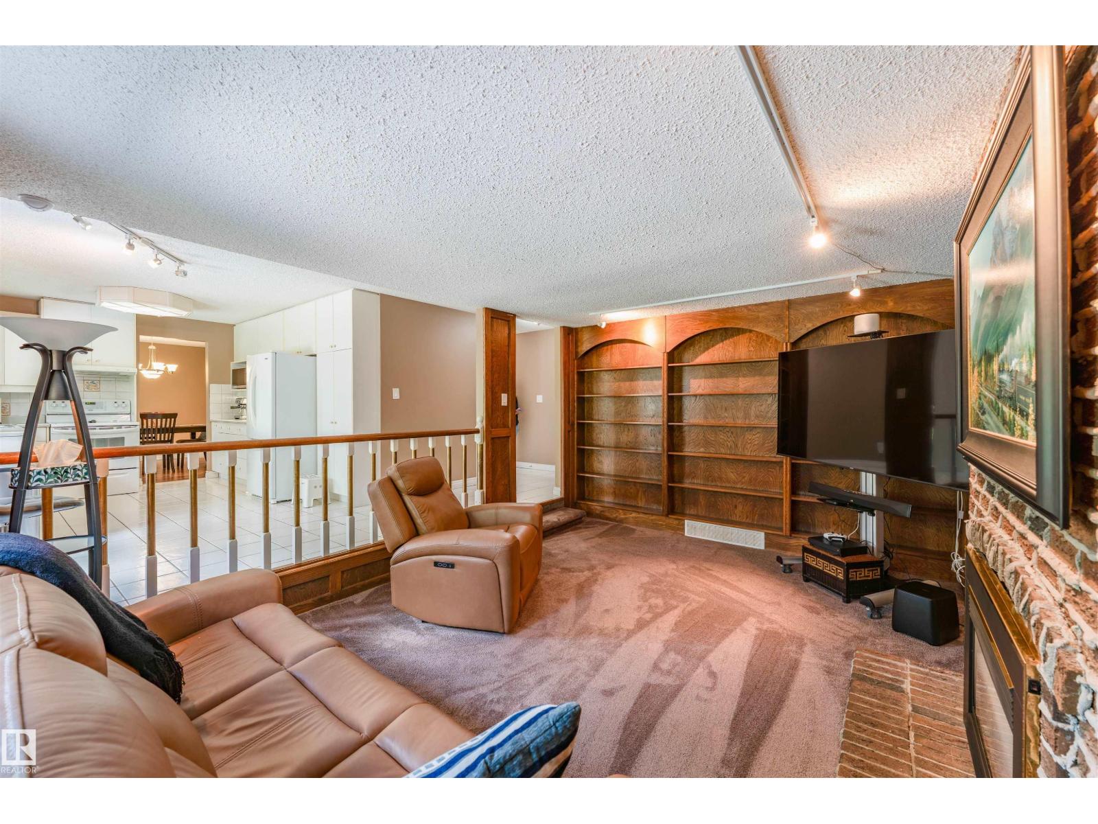 190 GARIEPY CR NW - Image 21