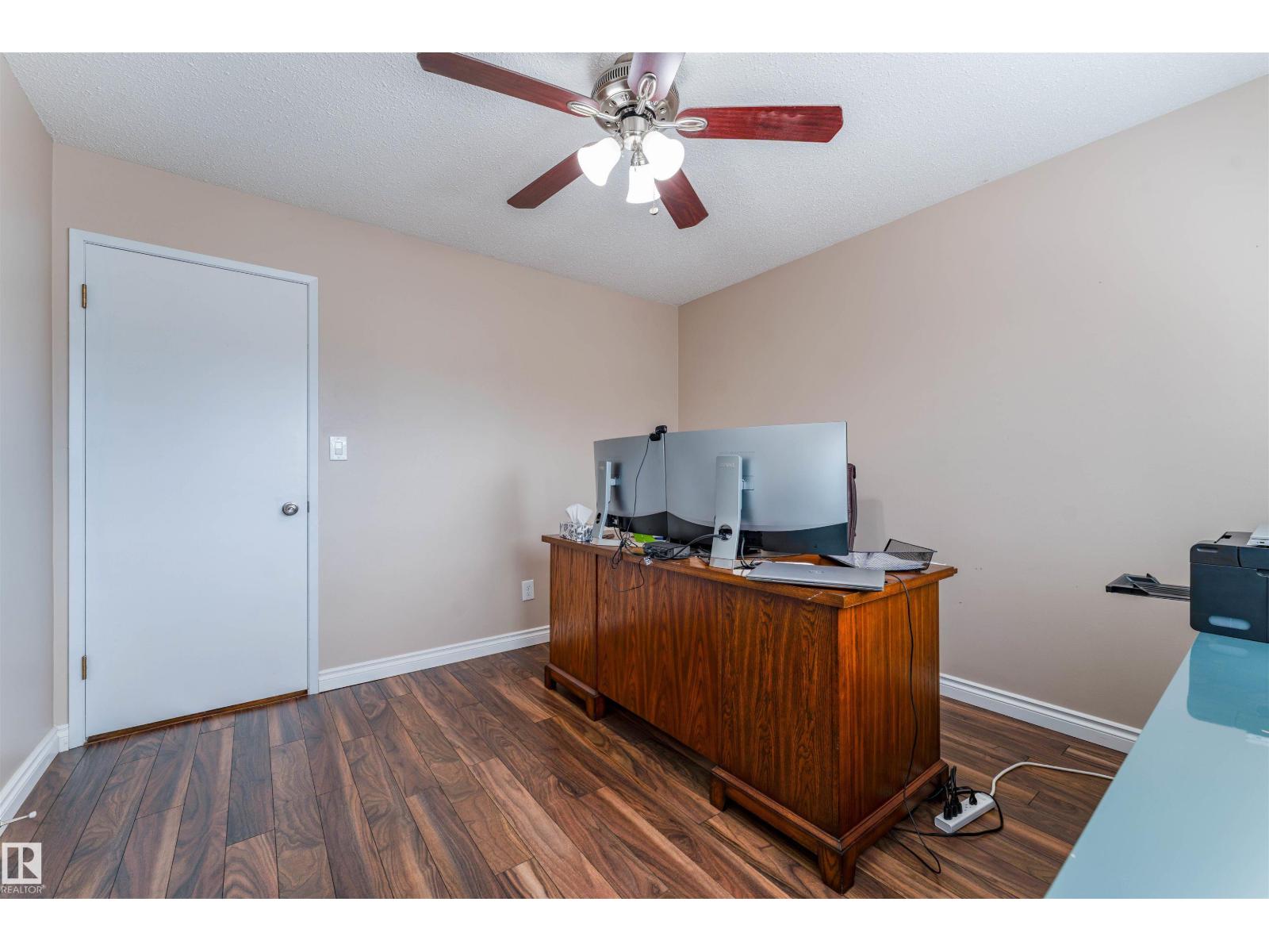 190 GARIEPY CR NW - Image 38