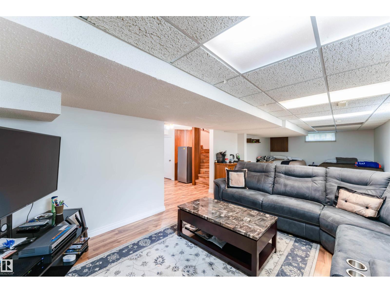 190 GARIEPY CR NW - Image 47