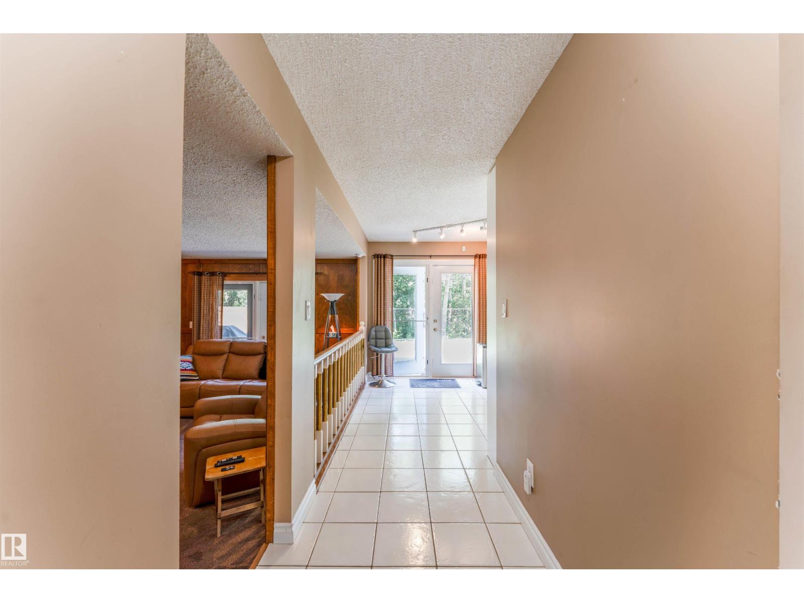 190 GARIEPY CR NW - Image 5