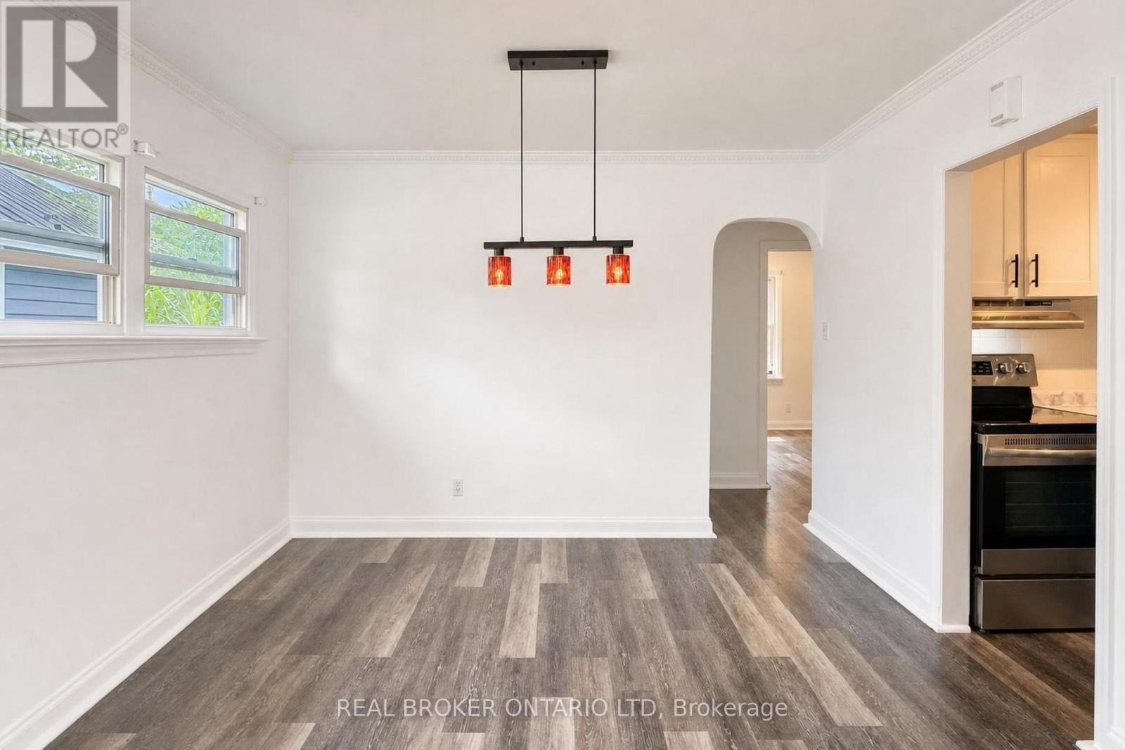 131 BOND STREET - 10