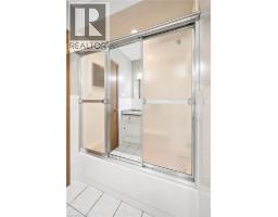 6 Robroy Court, Brantford, ON N3R3E3 Photo 29
