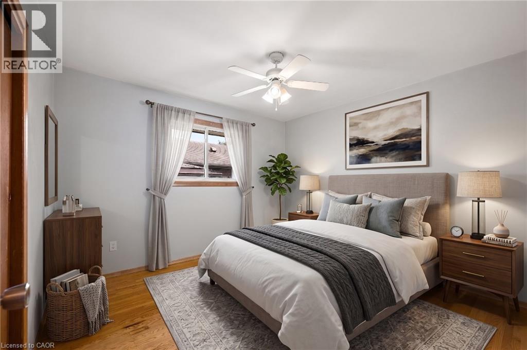6 ROBROY Court - 21