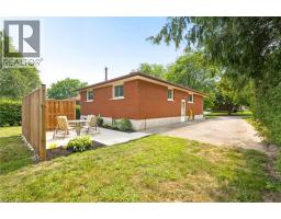 6 Robroy Court, Brantford, ON N3R3E3 Photo 42