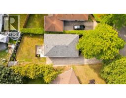 6 Robroy Court, Brantford, ON N3R3E3 Photo 48