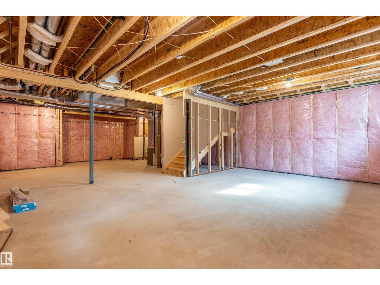 10458 104 ST - Image 38