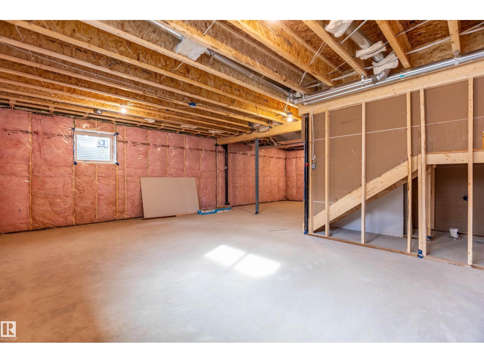10458 104 ST - Image 39