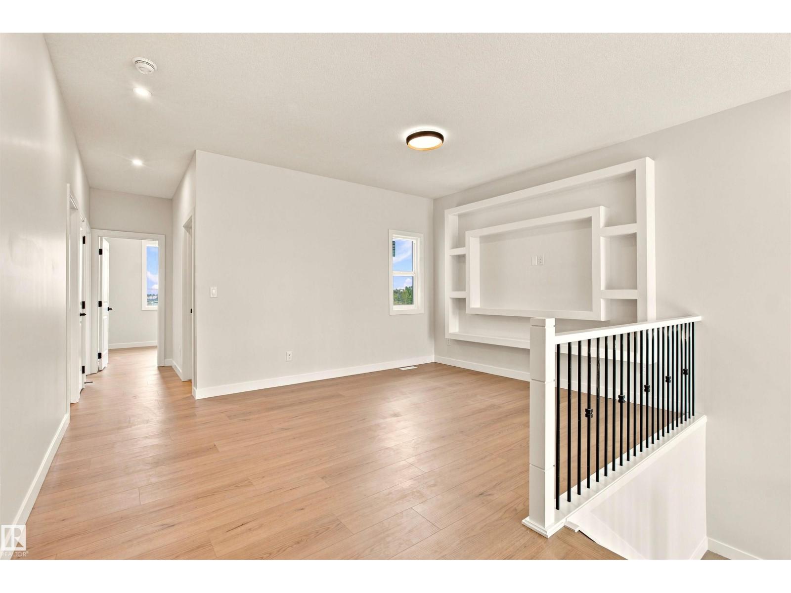 10458 104 ST - Image 17