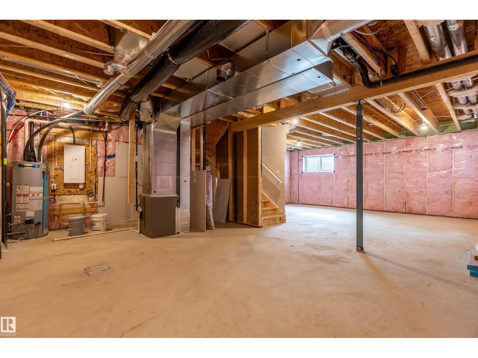 10458 104 ST - Image 36