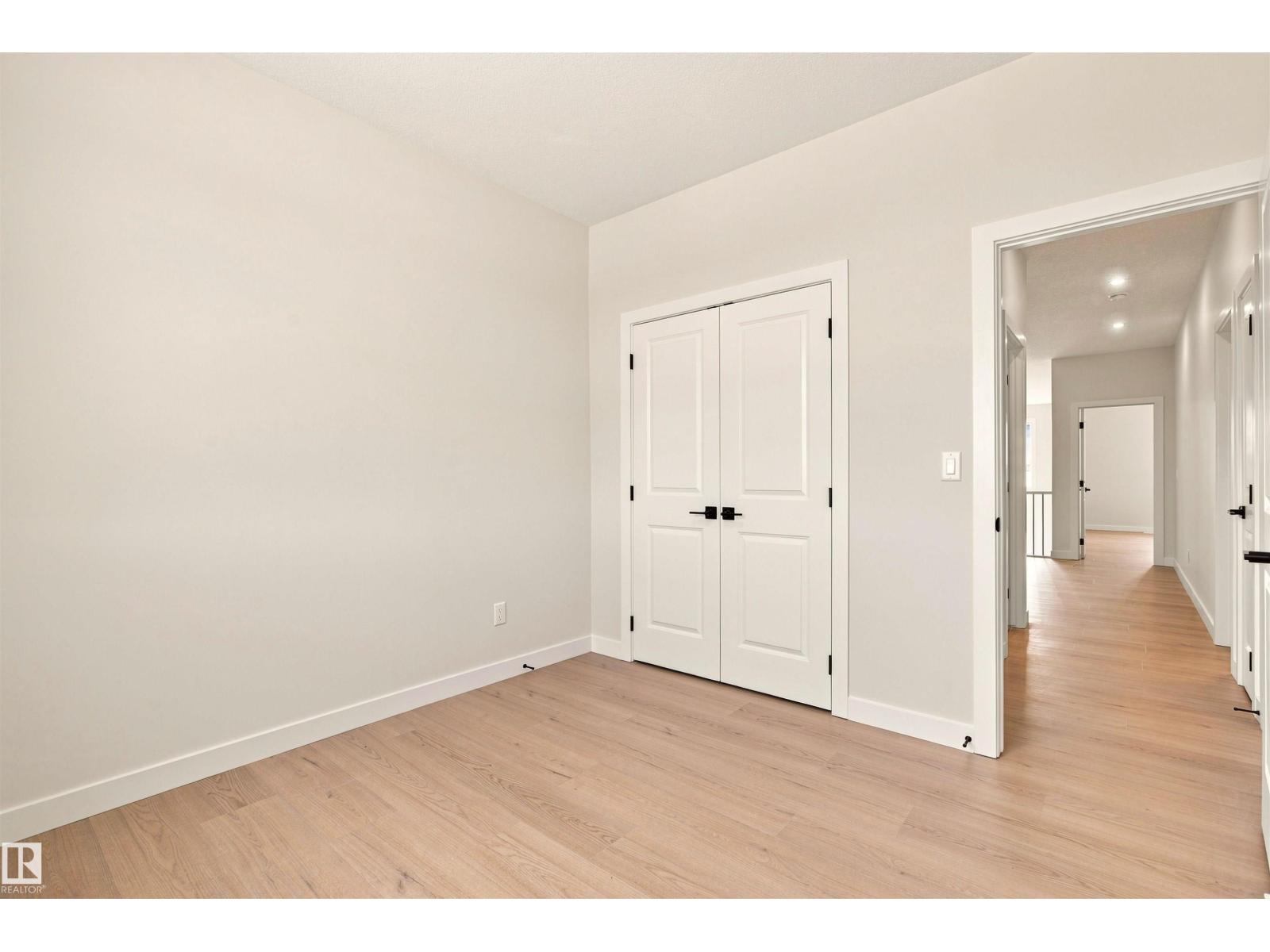 10458 104 ST - Image 31