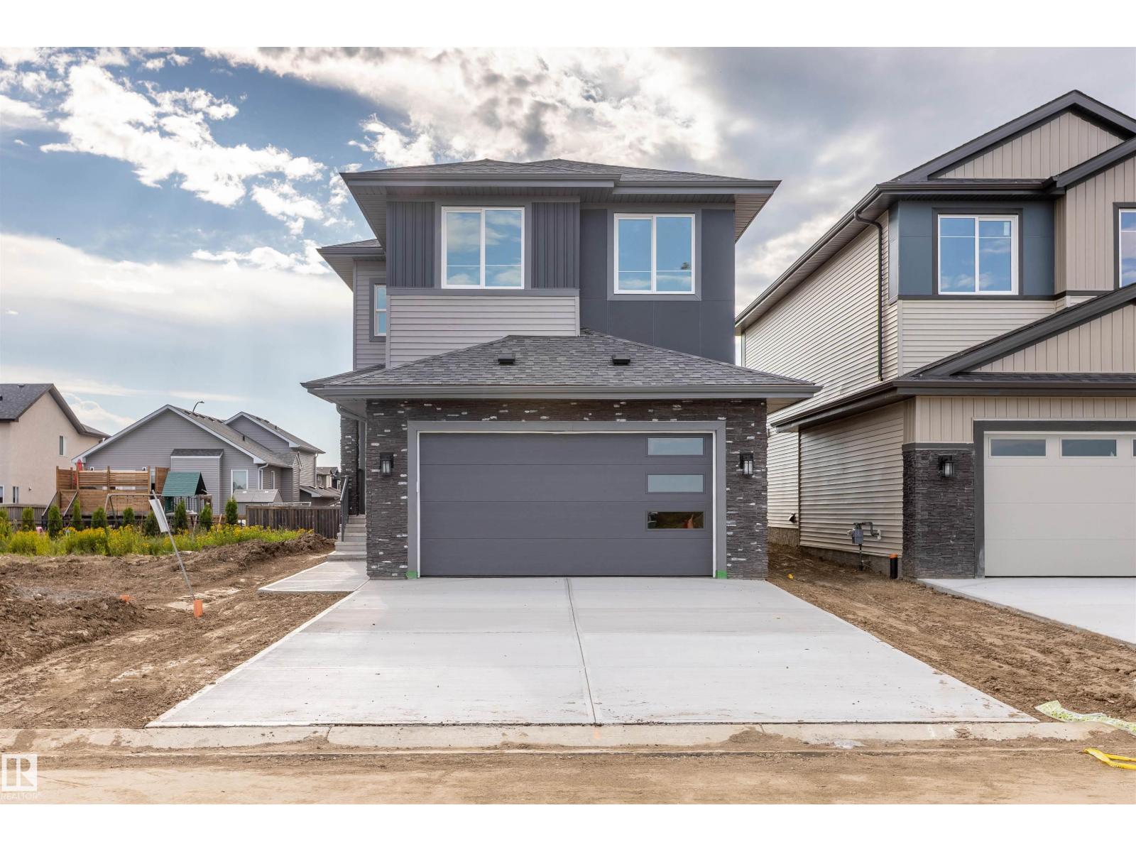 10458 104 ST - 2