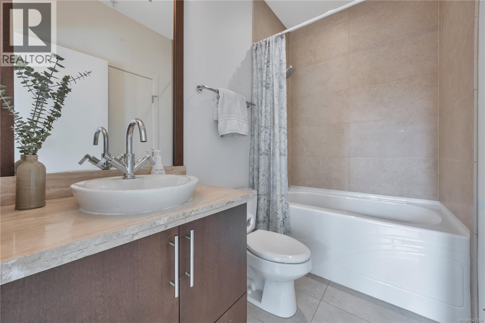 103 194 Beachside Dr, Parksville
